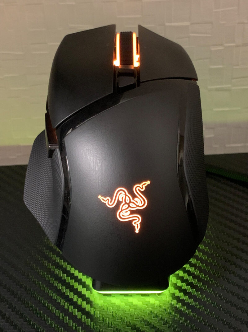 Razer Basilisk Ultimate12